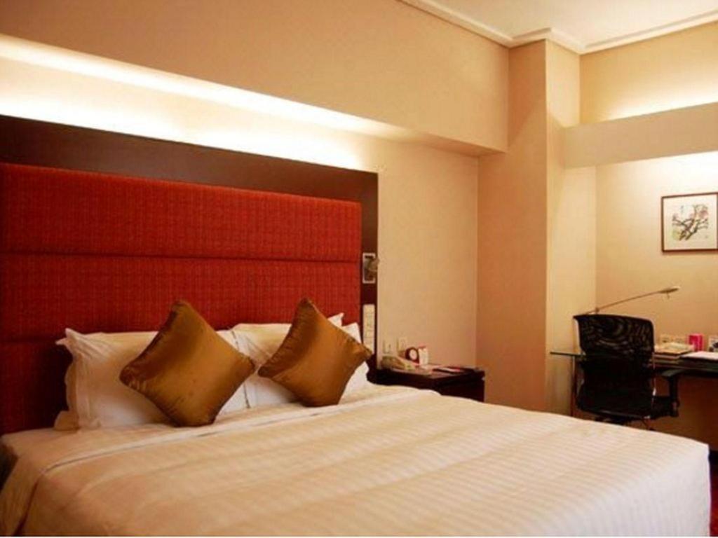 Dalian Grand Continent International Hotel Exterior foto