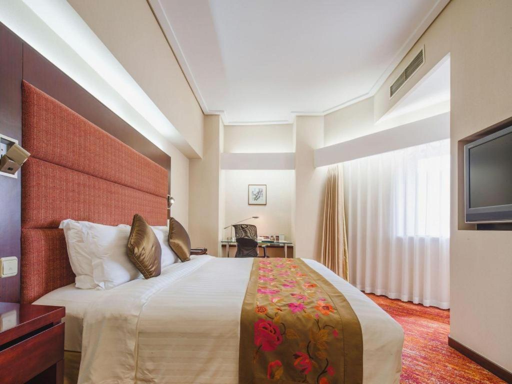 Dalian Grand Continent International Hotel Exterior foto