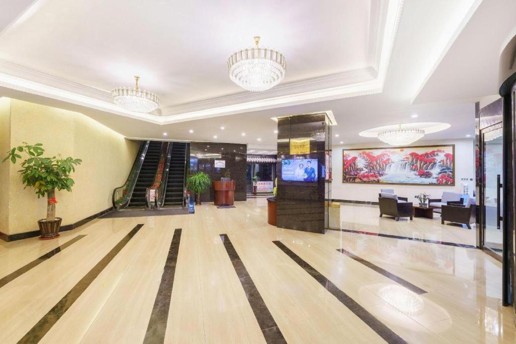 Dalian Grand Continent International Hotel Exterior foto