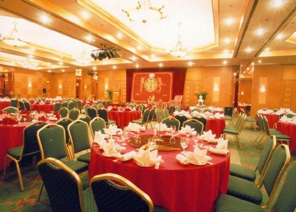 Dalian Grand Continent International Hotel Exterior foto