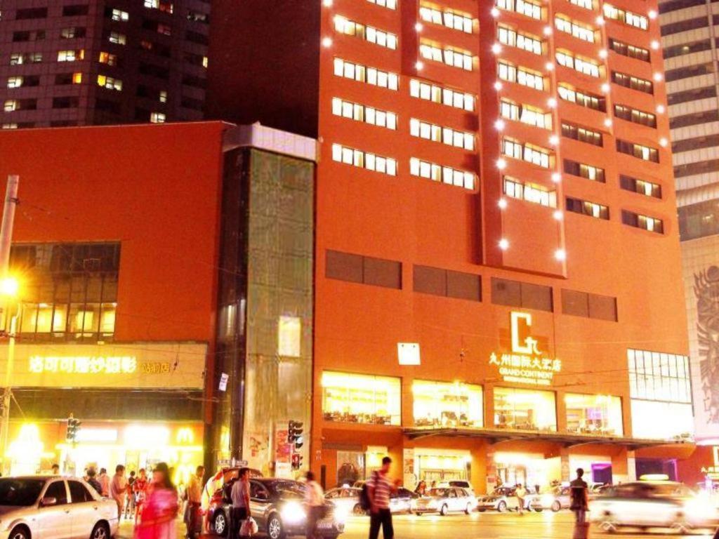 Dalian Grand Continent International Hotel Exterior foto