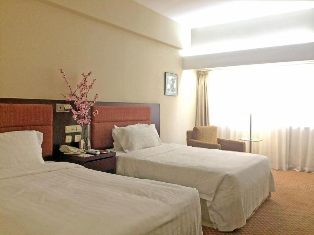 Dalian Grand Continent International Hotel Exterior foto