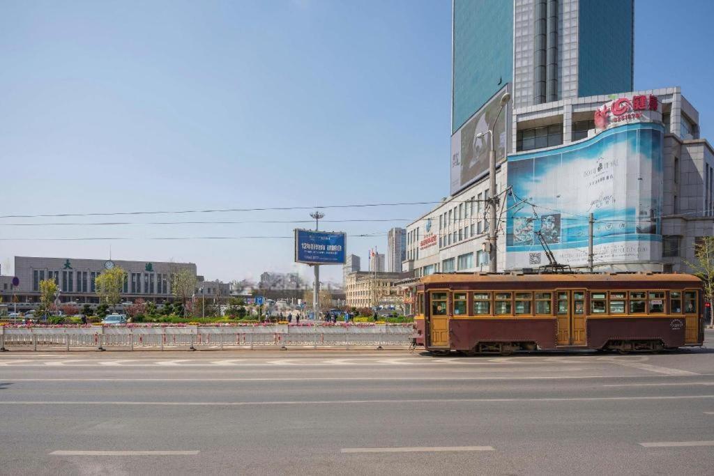 Dalian Grand Continent International Hotel Exterior foto